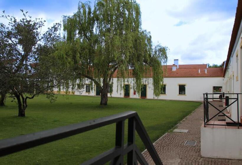 Quarto Superior, Casas Do Monte