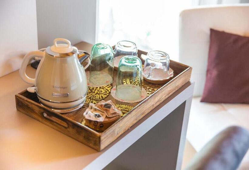 اتاق استاندارد چهار تخته, Casa Ananda