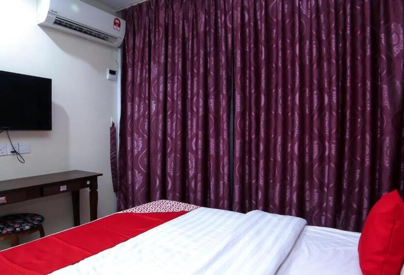 اتاق لوکس با تخت بزرگ, Oyo 44054 Holiday Mansion Inn