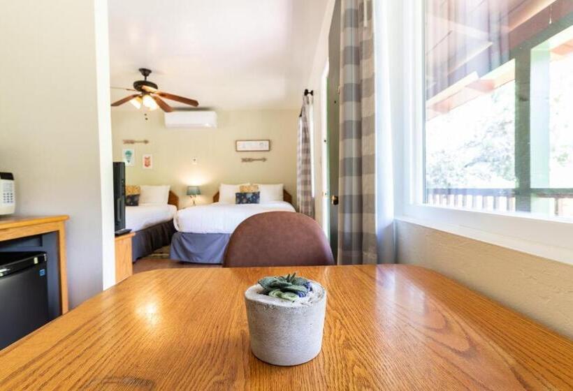 标准间带山景, Buckeye Tree Lodge