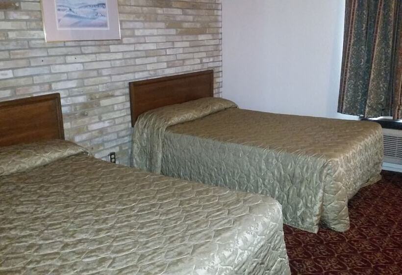 Family Suite, Executive Inn And Suites Waxahachie
