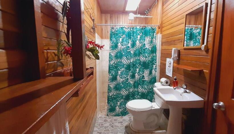 اتاق استاندارد با تخت بزرگ, Jardin Entre Montañas