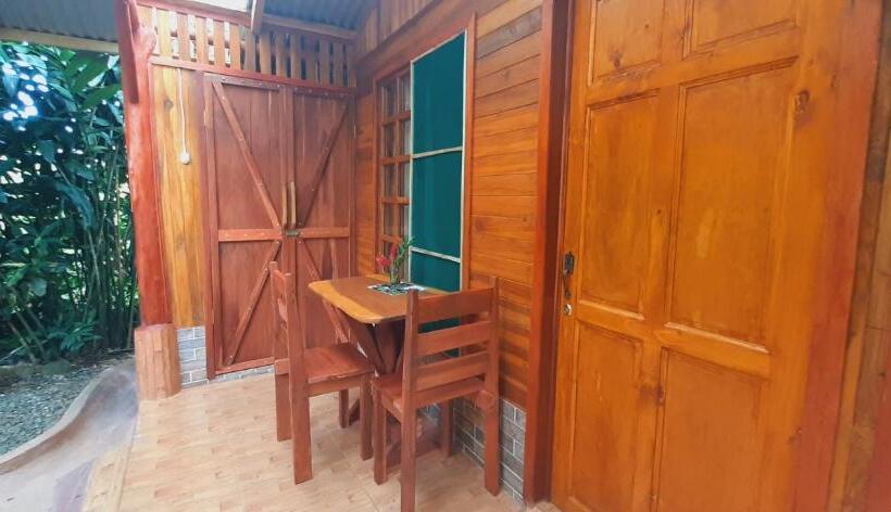 اتاق استاندارد با چشم‌انداز باغ, Jardin Entre Montañas