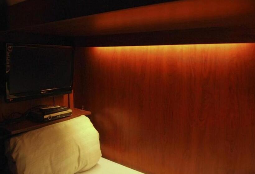 اتاق عادی یک تخته, Onkel Inn Airport Sleepbox