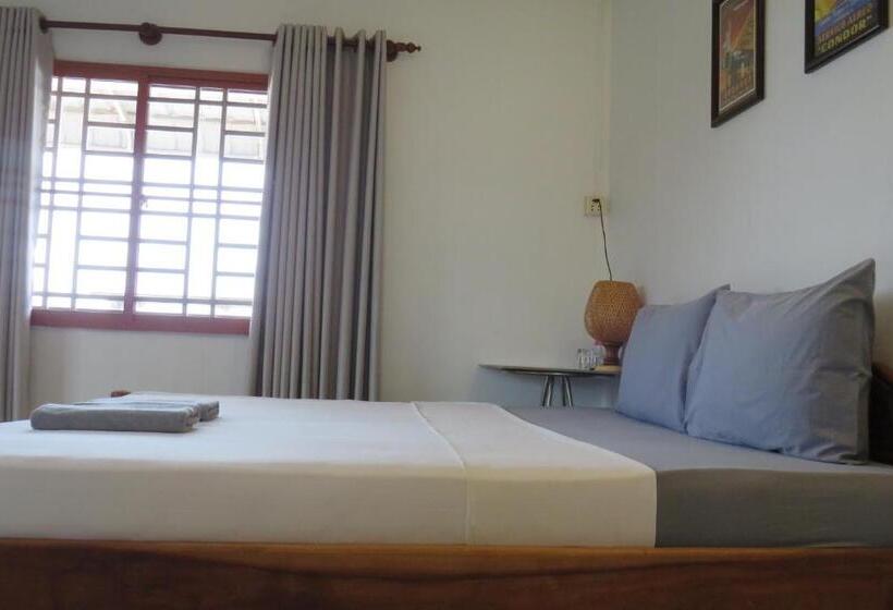 اتاق اکونومی, Sorya Guesthouse & Dolphin Tours
