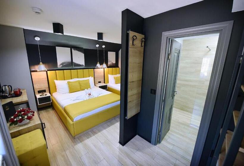 اتاق لوکس سه تخته, Dream House Hotel & Spa
