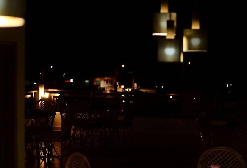 اتاق استاندارد, Grace Lodge