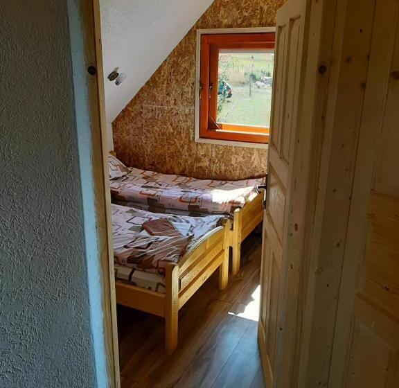 اتاق کلاسیک سه تخته, Guest House Vukicevic
