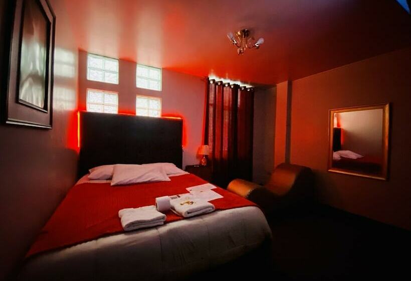 اتاق استاندارد, Puno Victoria Suites