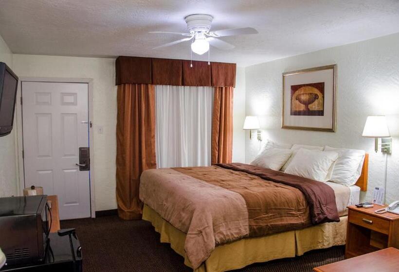 Стандартный Номер Кровать Кинг, Budget Inn & Suites Colby
