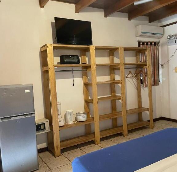اتاق کلاسیک چهارنفره, Beach Cabinas