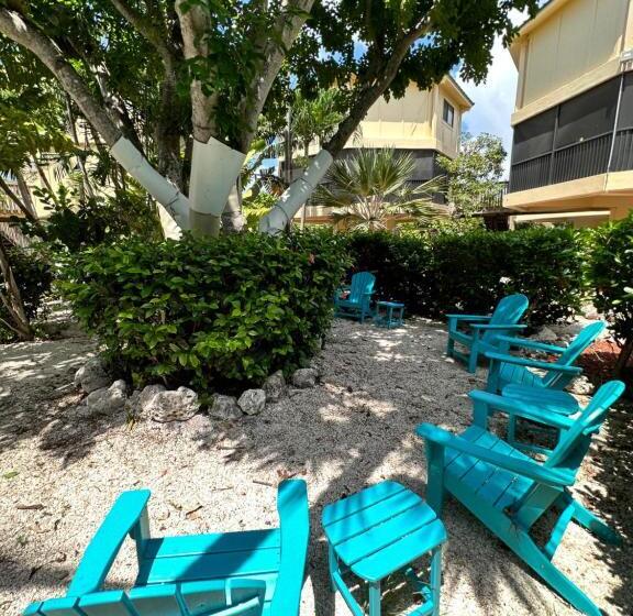 ویلای 2 خوابه, Coco Plum Beach & Tennis Club & Marina