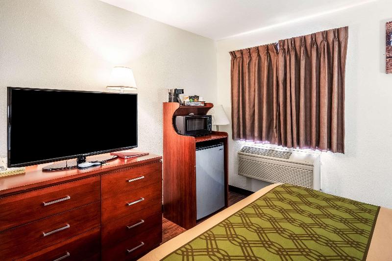 스위트 킹사이즈 침대, Econo Lodge