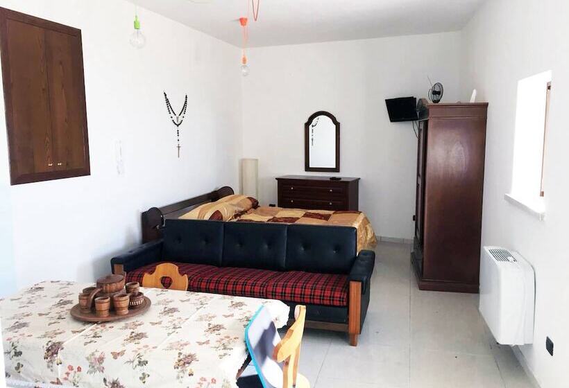 اتاق لوکس سه تخته, B&b Vìlla Ragno
