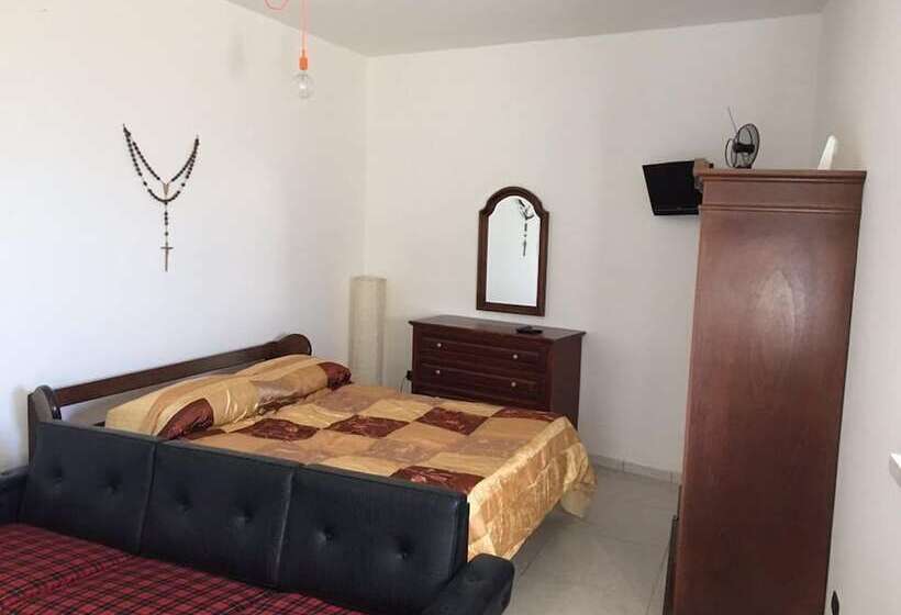 اتاق لوکس سه تخته, B&b Vìlla Ragno