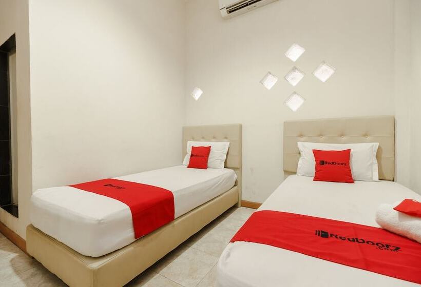 Номер Стандарт, Reddoorz Syariah Near Baiturrahman Aceh