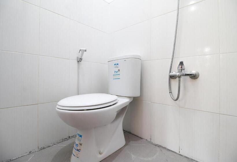 Номер Стандарт, Reddoorz @ Jalan Palagan