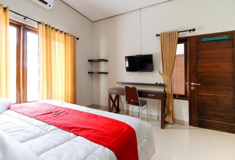 Номер Deluxe, Reddoorz @ Jalan Palagan