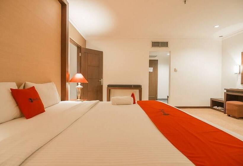 스위트, Reddoorz Premium Syariah @ Semarang City Center