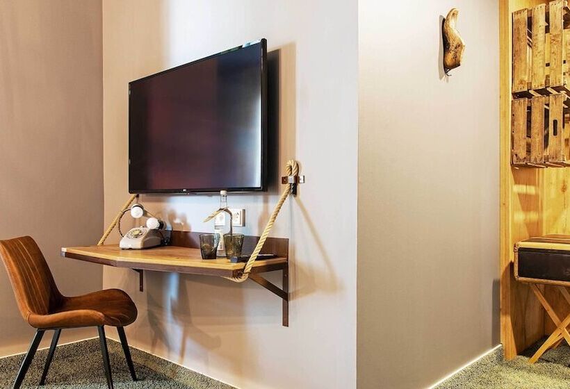 اتاق استاندارد یک نفره, Tinytwice Hotel Wiesbaden