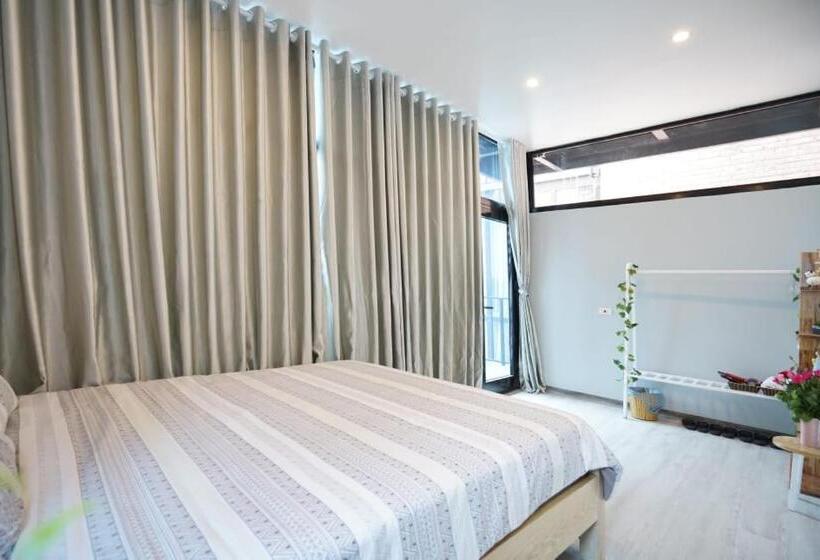 اتاق استاندارد با چشم‌انداز باغ, Almor Hostel With Pool In Right Center