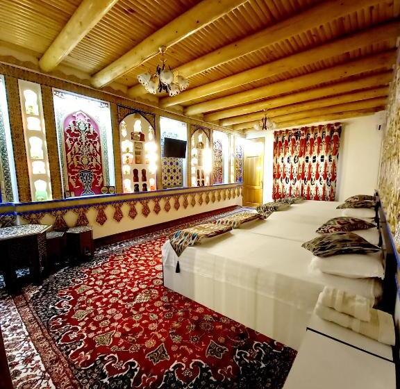 اتاق استاندارد چهار تخته, Koh I Noor