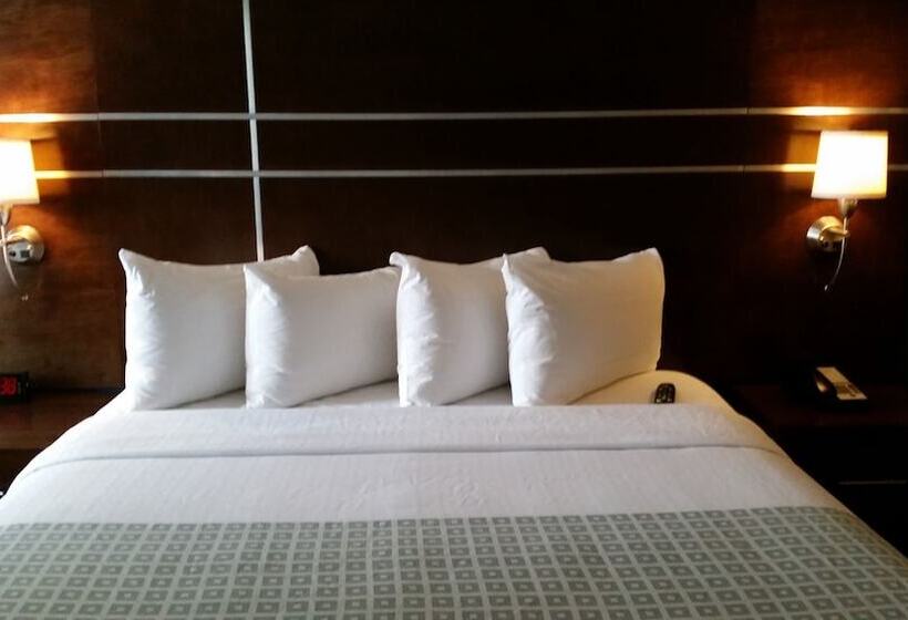 Президентский Люкс, Best Western Benton Harbor – St. Joseph