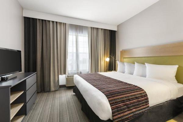 Апартаменты 1 Спальня, Country Inn & Suites By Radisson, Wausau, Wi