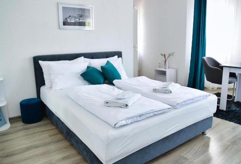 اتاق استاندارد با چشم‌انداز دریاچه, Guesthouse Marivo