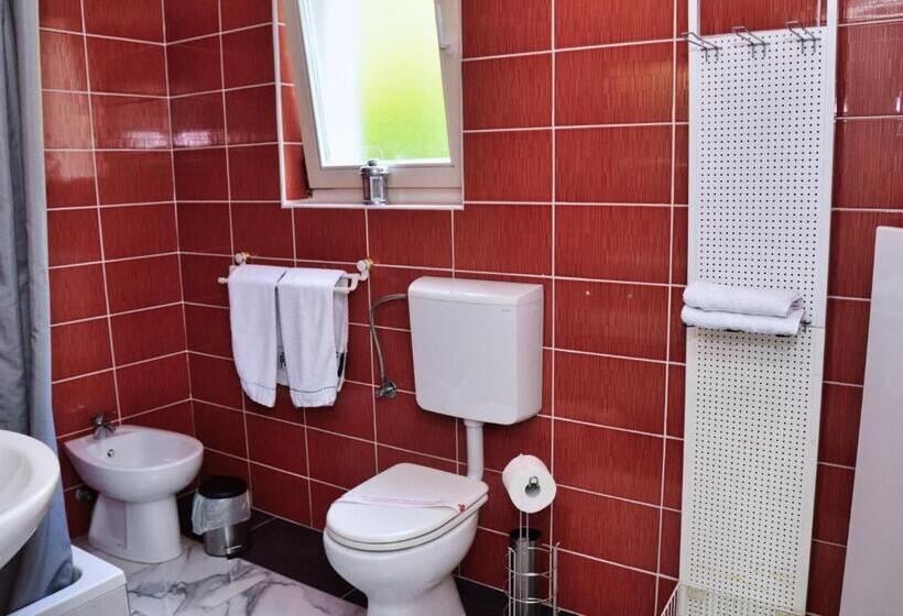 اتاق استاندارد, Guesthouse Marivo