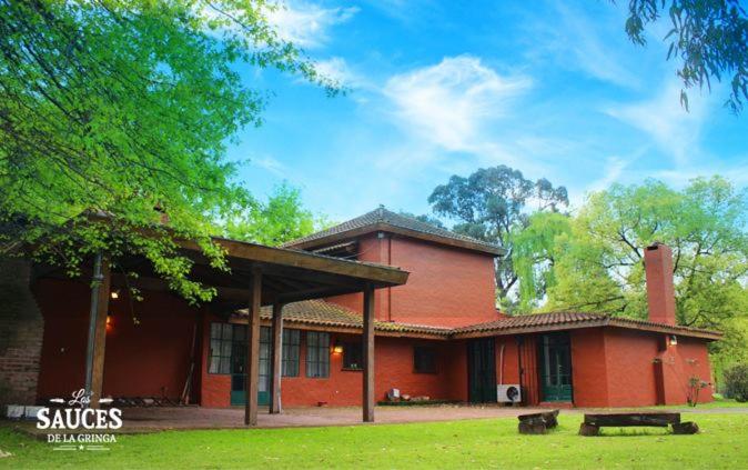 Дом 4 Спальни, Quinta En Pilar