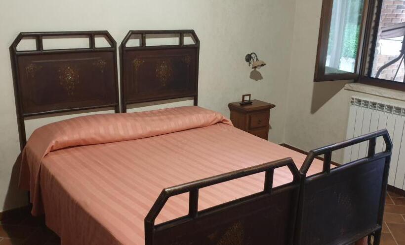 Семейный Номер, Agriturismo Il Castagneto