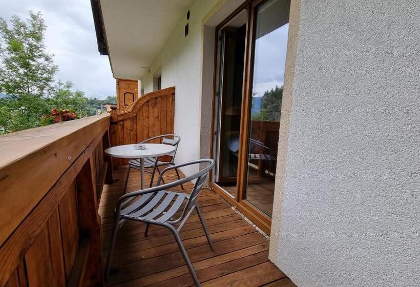 4인용 스탠다드 룸, Pension Tyrol