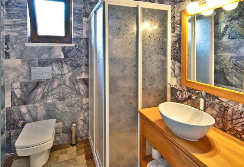 Quarto Deluxe Vista Montanha, Gumus Konak