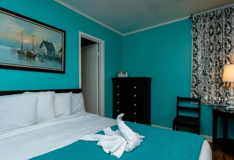 Номер Стандарт, Charlroy Motel