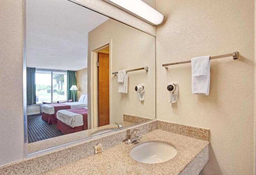 스탠다드 룸 킹사이즈 침대, Days Inn By Wyndham Clarksville Tn