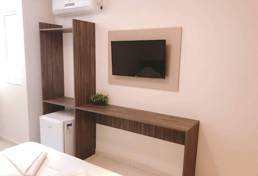 اتاق استاندارد سه نفره, Angra Praia