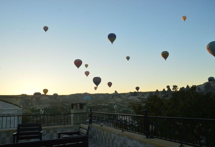 Standard Triple Room, Cappadocia Elite Stone House