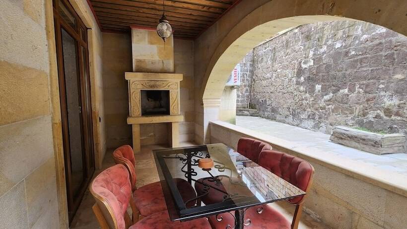 Standard Triple Room, Cappadocia Elite Stone House