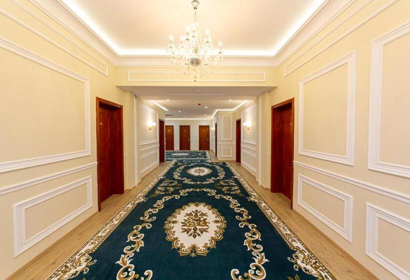 اتاق لوکس یک تخته, Colombo