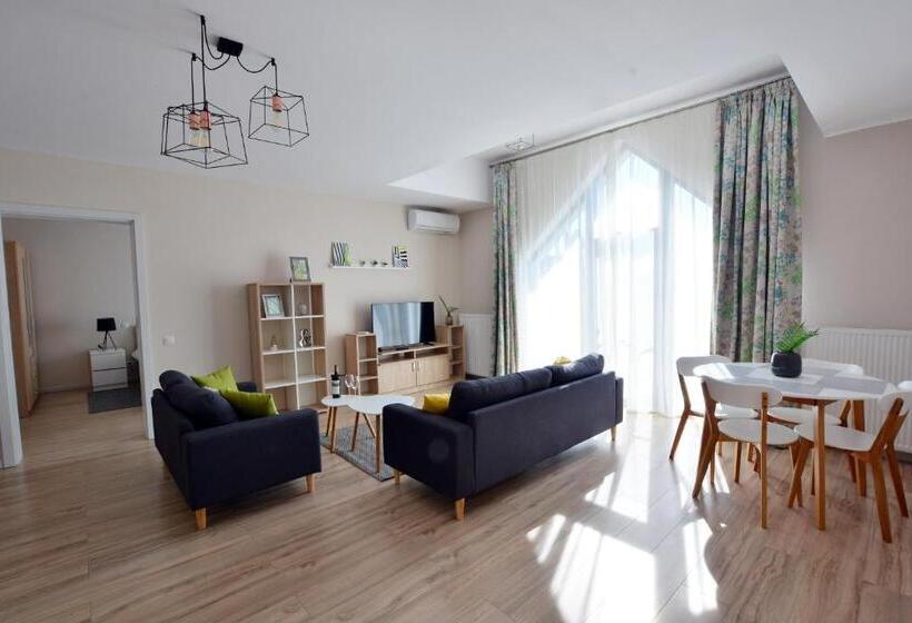 1 Bedroom Penthouse Apartment, Mandarin Premium Apartments