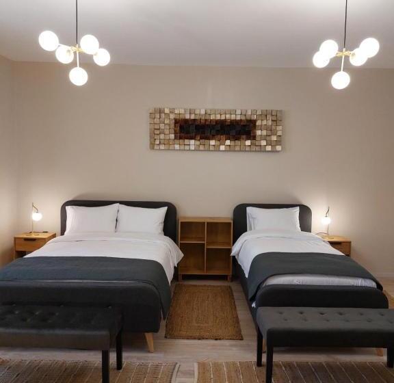 سوئیت جونیور خانوادگی, Mandarin Premium Apartments