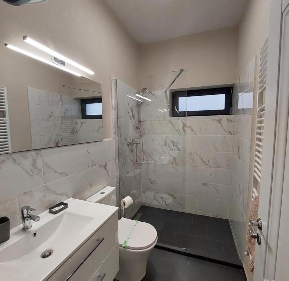 اتاق سوپریور با تخت بزرگ, Mandarin Premium Apartments