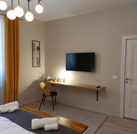 اتاق سوپریور با تخت بزرگ, Mandarin Premium Apartments