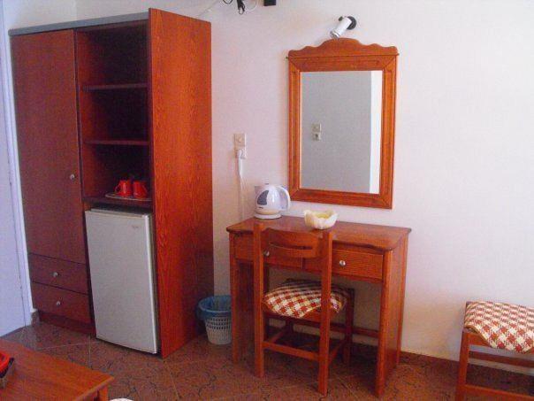 اتاق استاندارد سه نفره, Golden Star Rooms