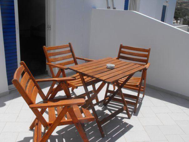 اتاق استاندارد چهار تخته, Golden Star Rooms