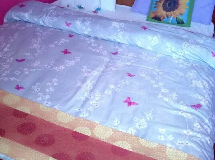اتاق استاندارد یک نفره, Joppers Guest House