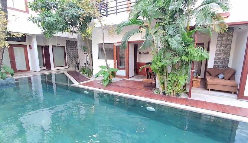 اتاق لوکس, Sarina Hotel & Villa
