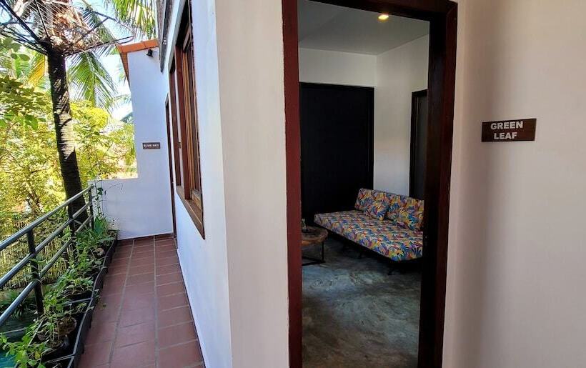 اتاق لوکس, Sarina Hotel & Villa