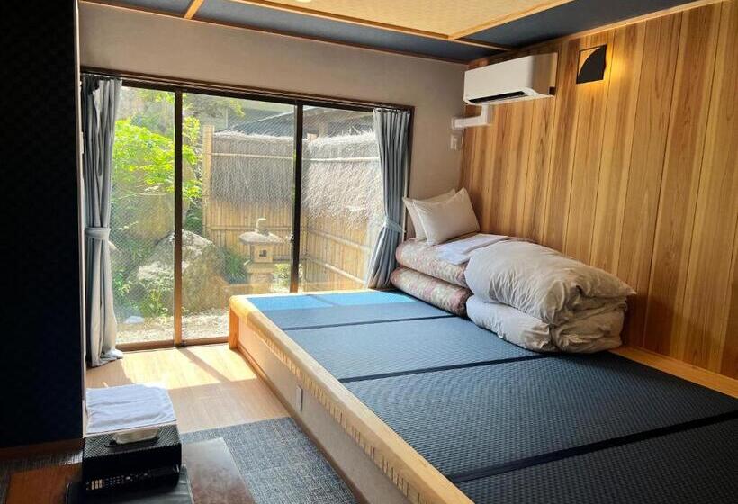 Семейный Номер, Onsen & Garden Asante Inn